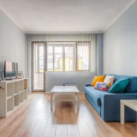 Elegance - Spacious Center Апартаменты *