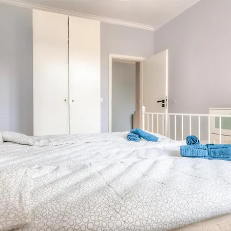 Апартаменты Elegance - Spacious Center София
